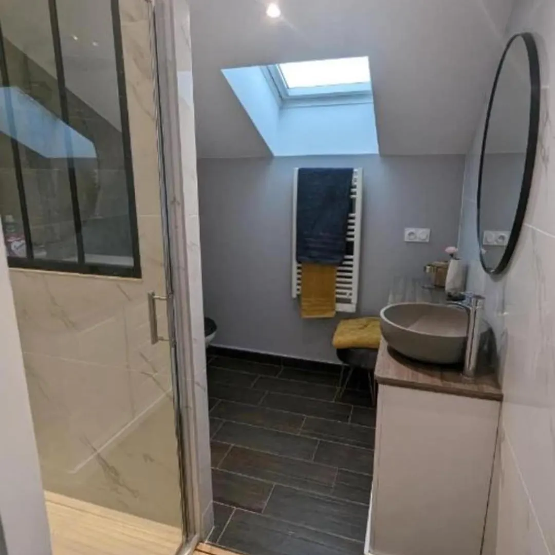 Sublime T3, Private Parking Apartman Saint-Quentin-Fallavier